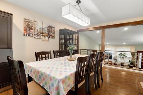 287 Cornell Ave, Des Plaines, IL 60016 photo 6