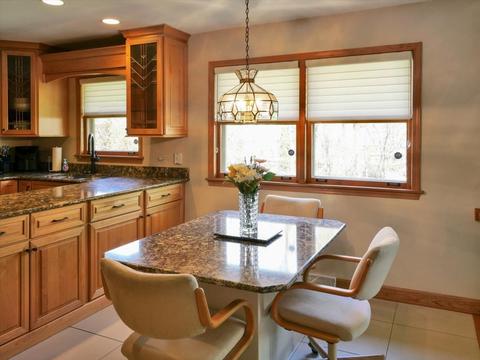 21 W156 W Par Ln W, Itasca, IL 60143 photo 10