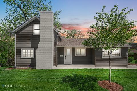 424 E 3rd St, Lockport, IL 60441 photo 2