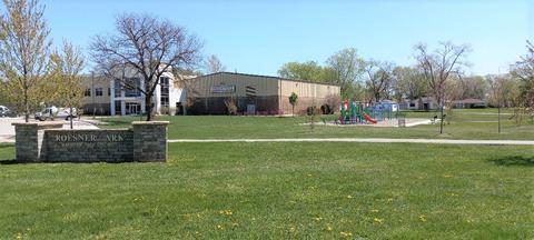 2762 Circle Dr, Markham, IL 60428 photo 2