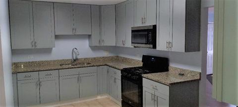 2762 Circle Dr, Markham, IL 60428 photo 9