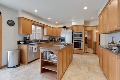 4 N241 Maple Ave, Addison, IL 60101 photo 8