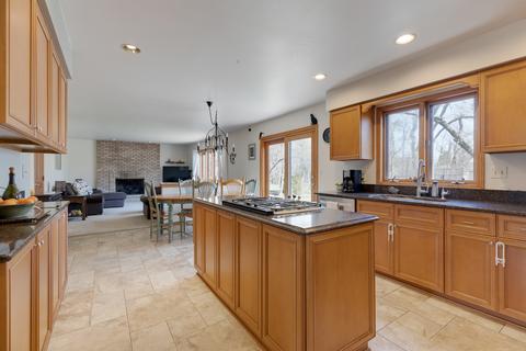 4 N241 Maple Ave, Addison, IL 60101 photo 10