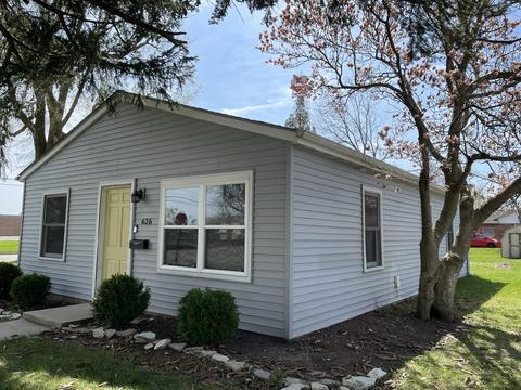 626 Spring Ave, Dekalb, IL 60115 photo 4