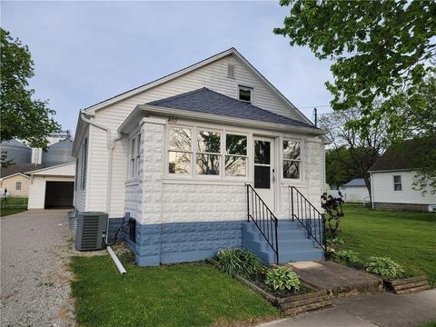 800 N Main St, Effingham, IL 62401