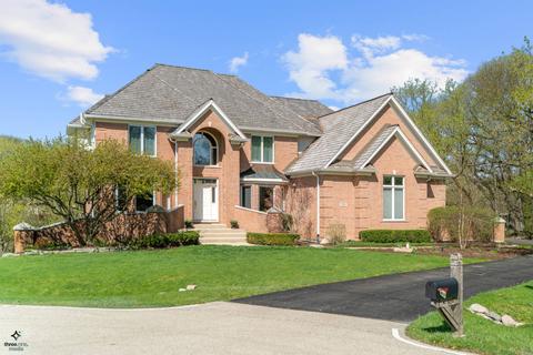 25484 N Countryside Ct, Lake Barrington, IL 60010