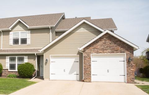 1721 W River St #1, Dixon, IL 61021