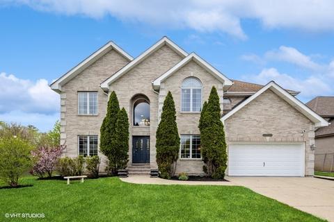19 W077 Ernest St, Darien, IL 60561