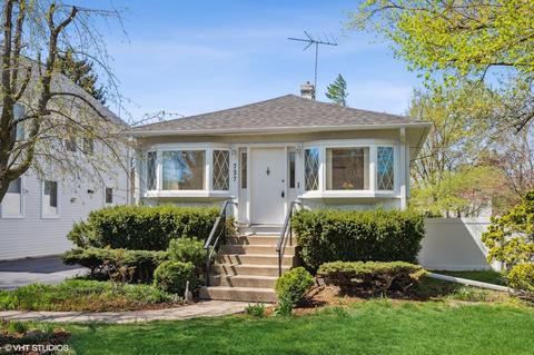 737 Illinois Rd, Wilmette, IL 60091