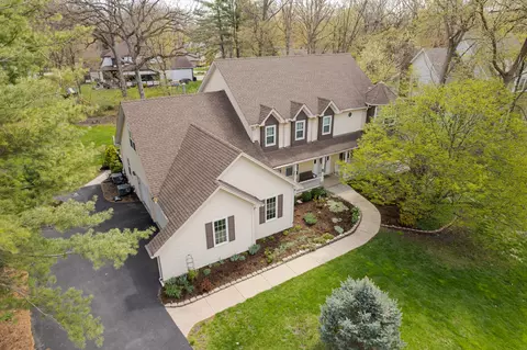 5 N633 Lostview Ln, Saint Charles, IL 60175