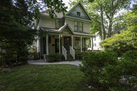503 W Springfield Ave, Champaign, IL 61820