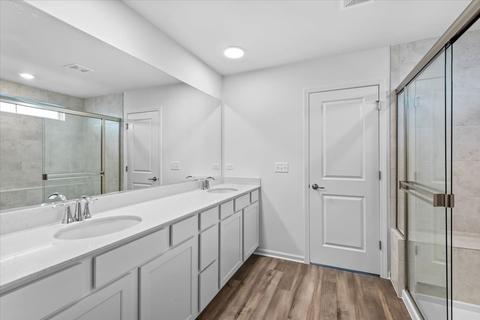 105 Hedgerow Dr, Elgin, IL 60124 photo 23