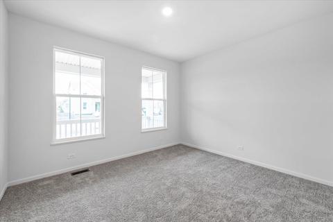 105 Hedgerow Dr, Elgin, IL 60124 photo 30