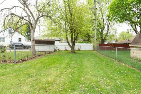 1343 Nw Cir, Kankakee, IL 60901 photo 28