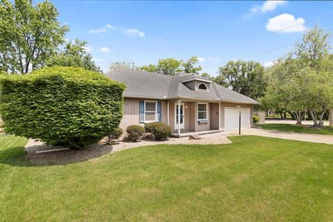 1902 Branch Rd, Champaign, IL 61821 photo 2