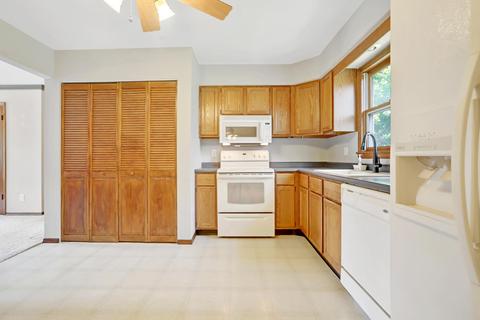 1902 Branch Rd, Champaign, IL 61821 photo 13
