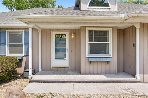 1902 Branch Rd, Champaign, IL 61821 photo 4