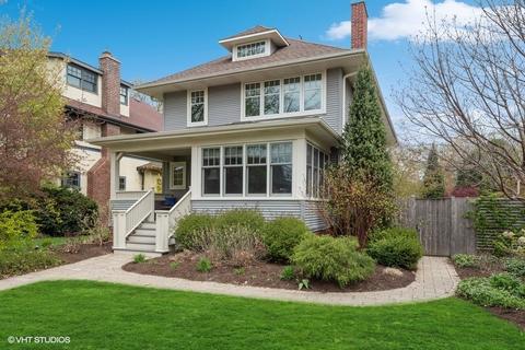 2327 Pioneer Rd, Evanston, IL 60201