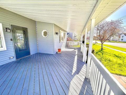 407 W 3rd St, Byron, IL 61010 photo 3