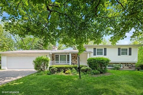 404 E Frederick St, Arlington Heights, IL 60004