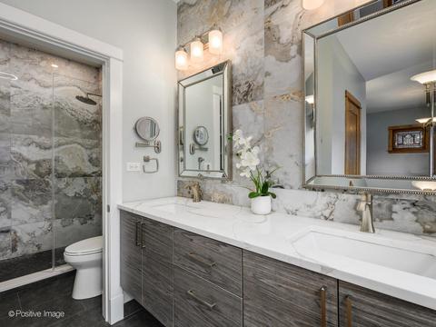655 W Buckingham Pl, Chicago, IL 60657 photo 21