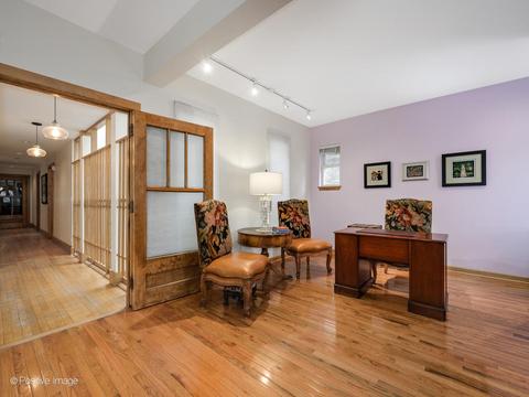 655 W Buckingham Pl, Chicago, IL 60657 photo 25