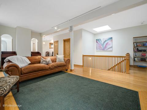 655 W Buckingham Pl, Chicago, IL 60657 photo 29