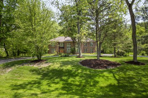 1373 Kenilwood Ct, Riverwoods, IL 60015