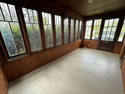 2304 E State St, Rockford, IL 61107 photo 5