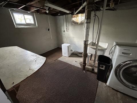 2304 E State St, Rockford, IL 61107 photo 16
