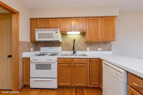7540 Heritage Ct, Summit, IL 60501 photo 6