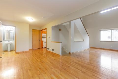 7540 Heritage Ct, Summit, IL 60501 photo 3