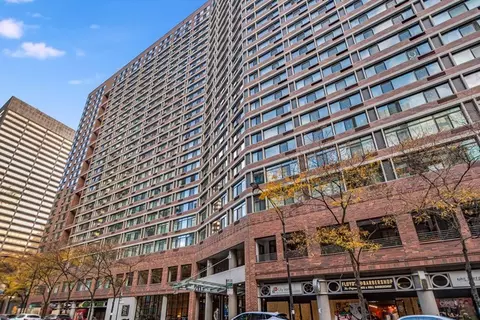 211 E Ohio St #609, Chicago, IL 60611