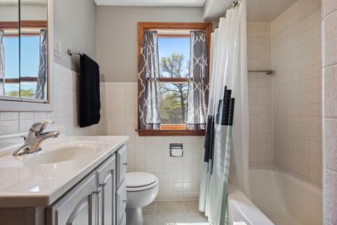 234 E Niagara Ave, Elmhurst, IL 60126 photo 15