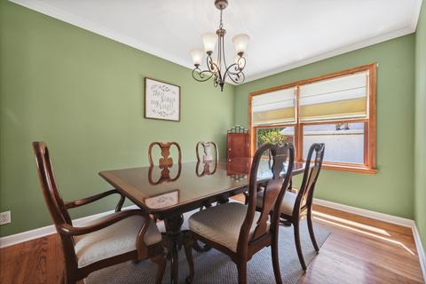 234 E Niagara Ave, Elmhurst, IL 60126 photo 4