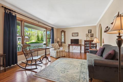 234 E Niagara Ave, Elmhurst, IL 60126 photo 2