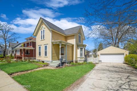 416 Park St, Elgin, IL 60120 photo 2