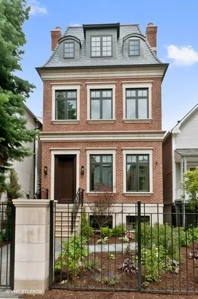 2657 N Orchard St, Chicago, IL 60614