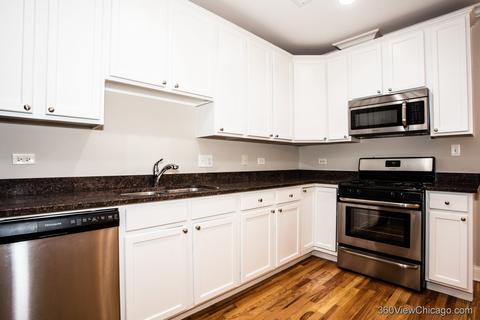 525 E Bowen Ave #2, Chicago, IL 60653 photo 5