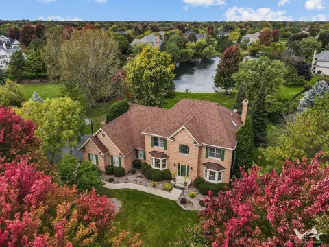 38 W342 Stevens Glen Rd, Saint Charles, IL 60175