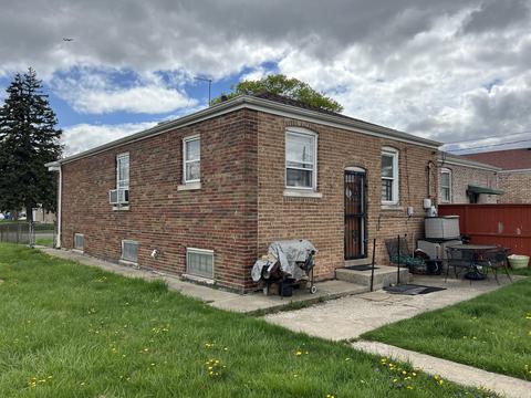 560 E 106th St, Chicago, IL 60628 photo 11