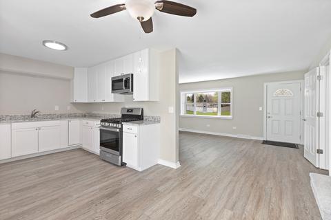 301 Stonegate Rd, New Lenox, IL 60451 photo 7