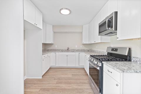 301 Stonegate Rd, New Lenox, IL 60451 photo 6