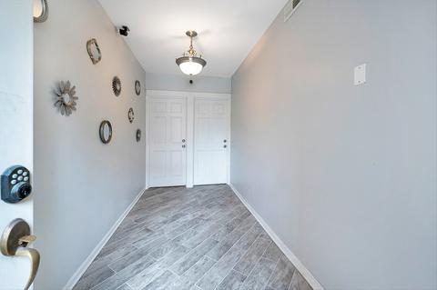 616 E 50th Pl, Chicago, IL 60615 photo 4