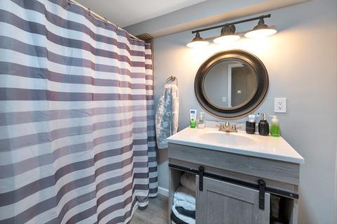 616 E 50th Pl, Chicago, IL 60615 photo 10