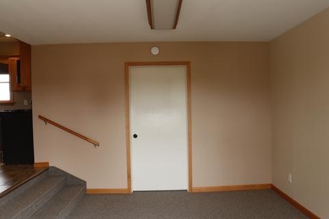 20150 Carroll Rd, Morrison, IL 61270 photo 2
