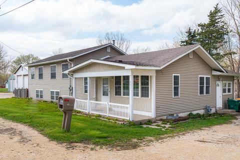 401 E Railroad St, Kingston, IL 60145