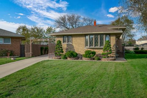 8106 W Strong St, Norridge, IL 60706