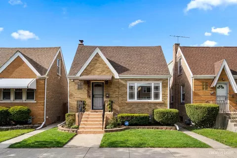 7107 16th St, Berwyn, IL 60402