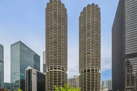 300 N State St #4712, Chicago, IL 60654